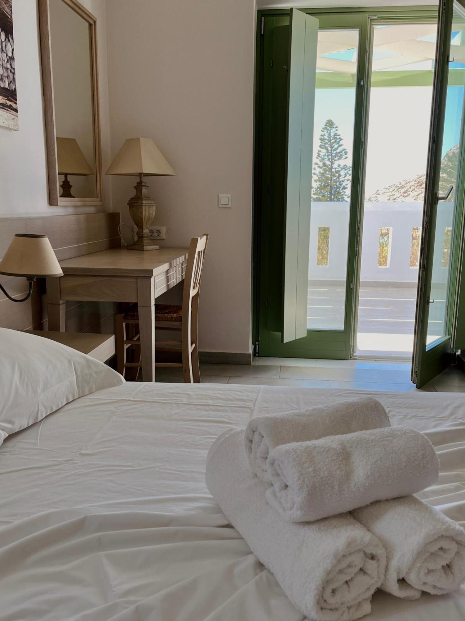 Alona Luxury Villas Arkasa Luaran gambar